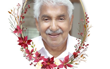 മുൻ മുഖ്യമന്ത്രി ഉമ്മൻചാണ്ടിക്ക് ആദരാഞ്ജലികൾ